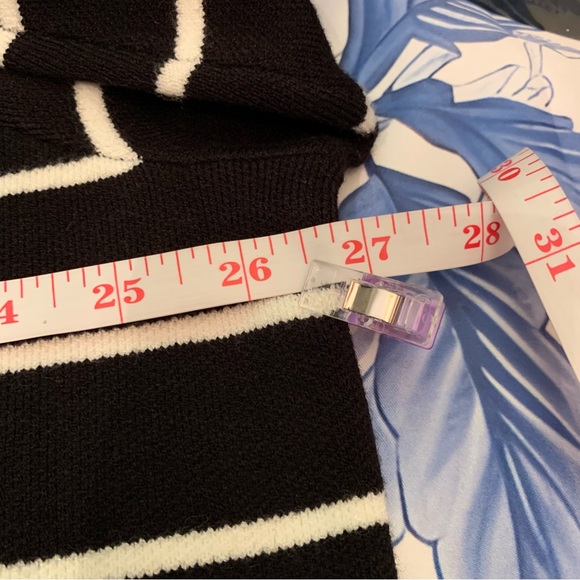 ❤️Price Drop❤️Marc New York Black and White Zippered Sweater Jacket (NWT) - Picture 10 of 14